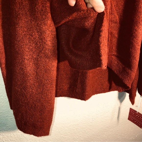 Yet Again N.W.T. Cowl Turtlenecks For Women Maroom Color,Medium Size Super Soft - Picture 3 of 8